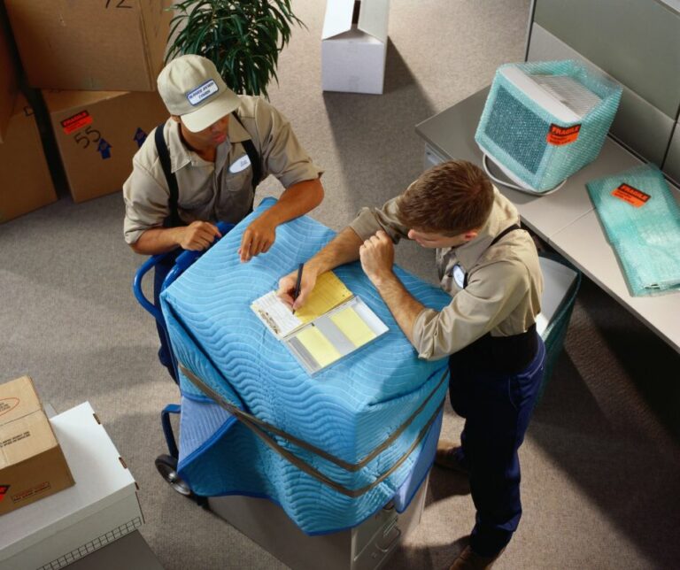 Delivery Services Calgary Moving Company in Calgary, AB